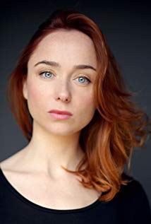 埃米莉·塔夫 Emily Taaffe照片