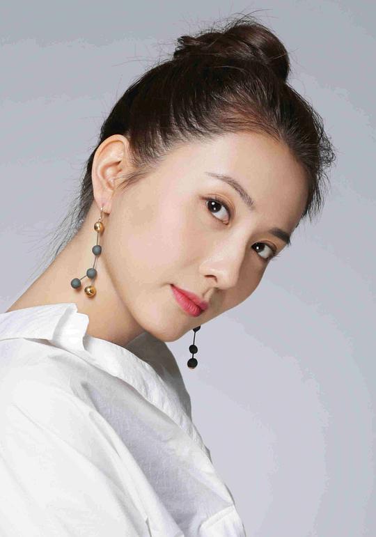 柳文伊 Wenyi Liu照片