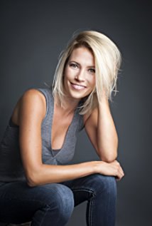 雅克·格雷 Jacque Gray照片