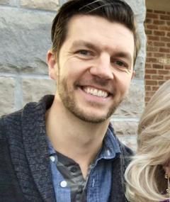 贾斯汀·G·戴克 Justin G. Dyck照片