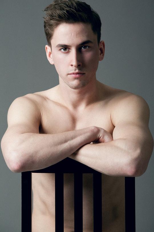 Kc·莫尼 Kc Monnie照片