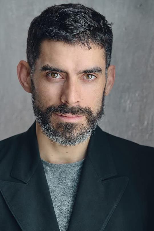 托比·奥斯蒙德 Toby Osmond照片