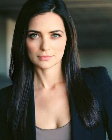 朱尔斯·威尔科克斯 Jules Willcox照片