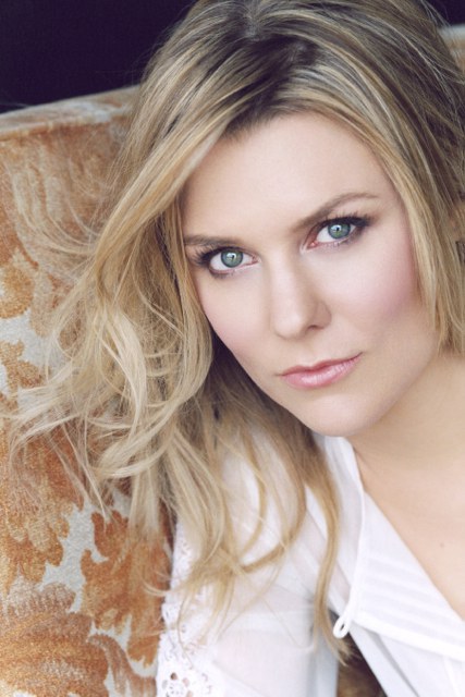 菲奥娜·哈丁汉姆 Fiona Hardingham照片