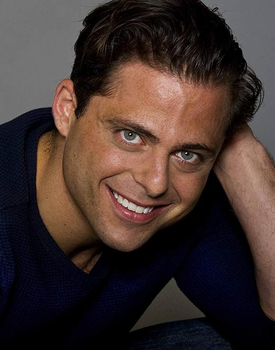 约瑟夫·罗素 Joseph Russo照片