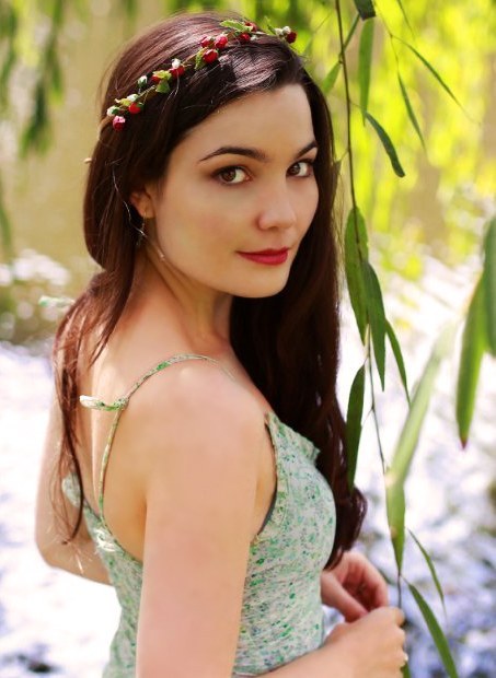 布蕾迪·拉多娜 Bridie Latona照片