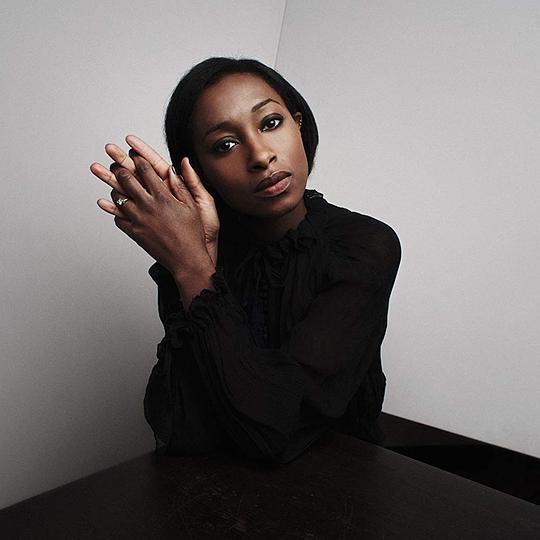 罗谢尔·尼尔 Rochelle Neil照片