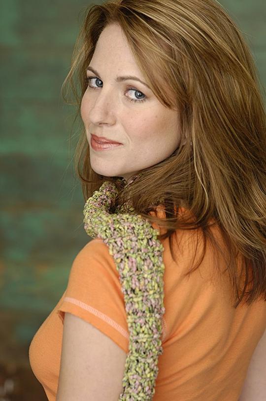 劳拉·克利夫顿 Laura Clifton照片