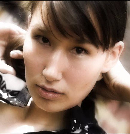 妮维·尼尔森 Nive Nielsen照片