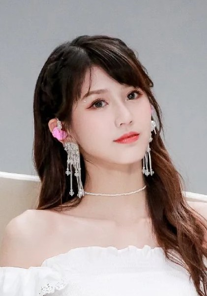 朱主爱 Joyce Chu照片