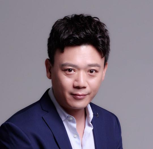 张宝龙 Baolong Zhang照片