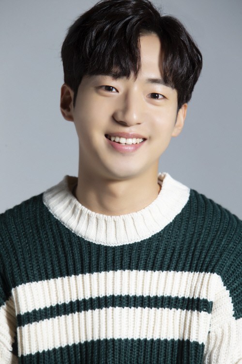 金贤穆 Kim Hyun-mok照片