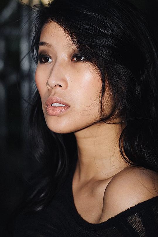 任霏 Fei Ren照片