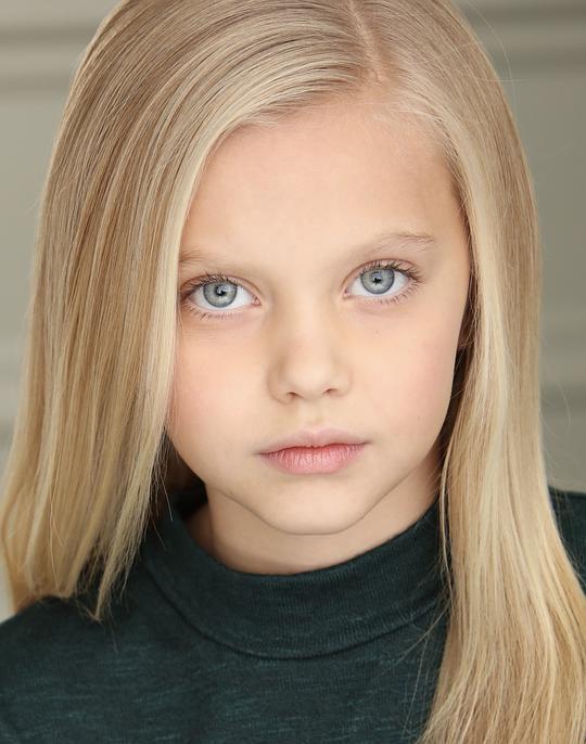 悉尼·布朗 Sydney Brower照片