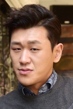 姜宏硕 Kang Hong-suk照片