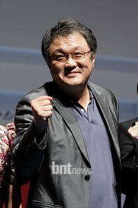 郑元中 Won-jung Jeong照片