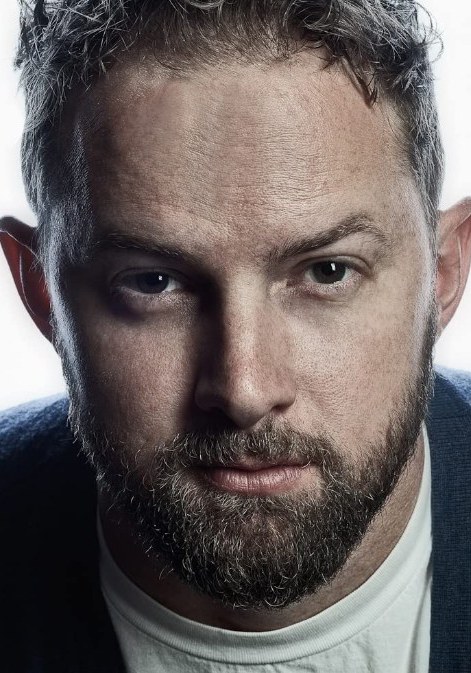 纳丹·穆尔 Nathan Moore照片