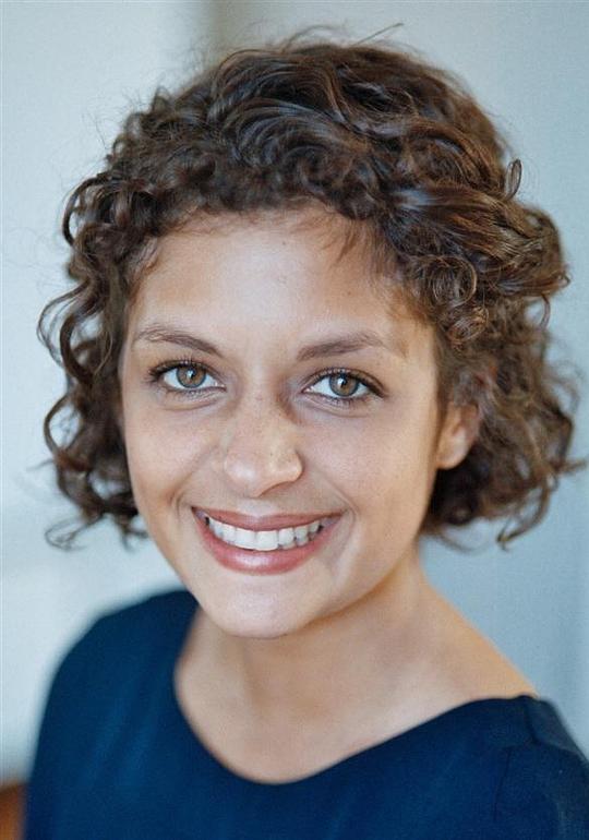 安妮·瓦莱丽·佩耶 Anne-Valérie Payet照片