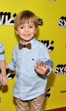 卢卡斯·拉瓦 Lucas Lavoie照片