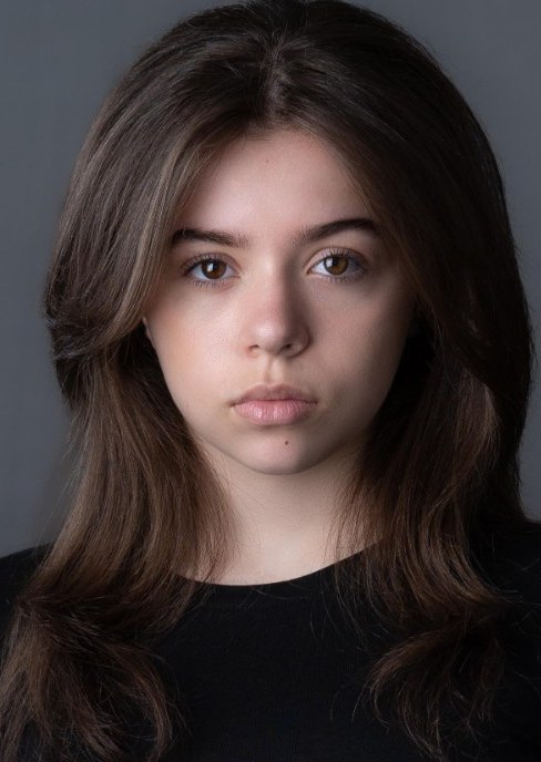 索尼娅·玛丽亚·基里拉 Sonia Maria Chirila照片