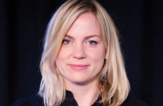 维姬·琼斯 Vicky Jones照片