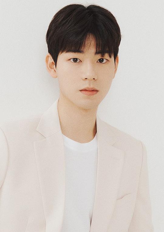 裴贤圣 Hyun-sung Bae照片