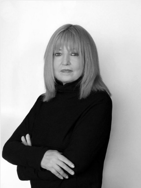 肖什·莎赫拉姆 Shosh Shlam照片