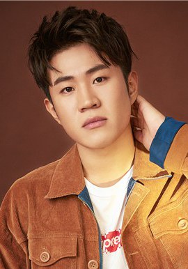 王亮 Liang Wang照片