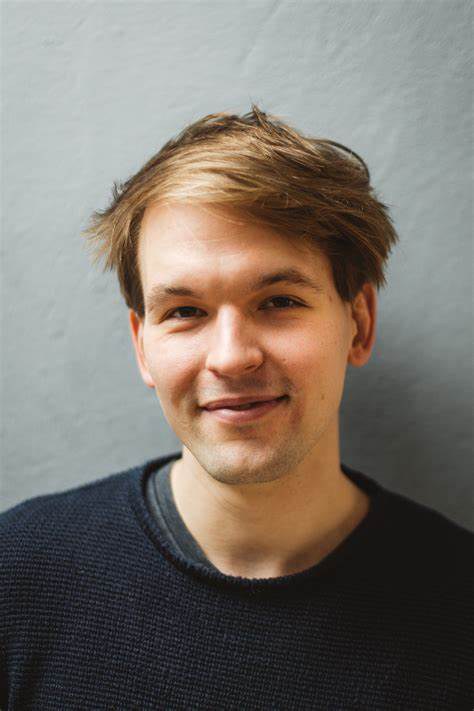 马特兹·帕斯维克兹 Mateusz Pacewicz照片