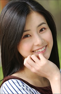 崔贞允 Jeong-yun Choi照片