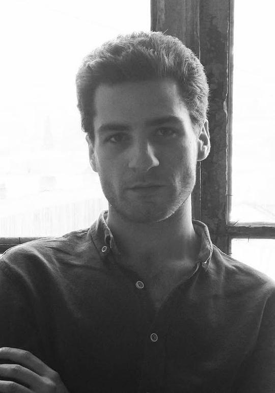 格奥尔基·采列捷利 Giorgi Tsereteli照片