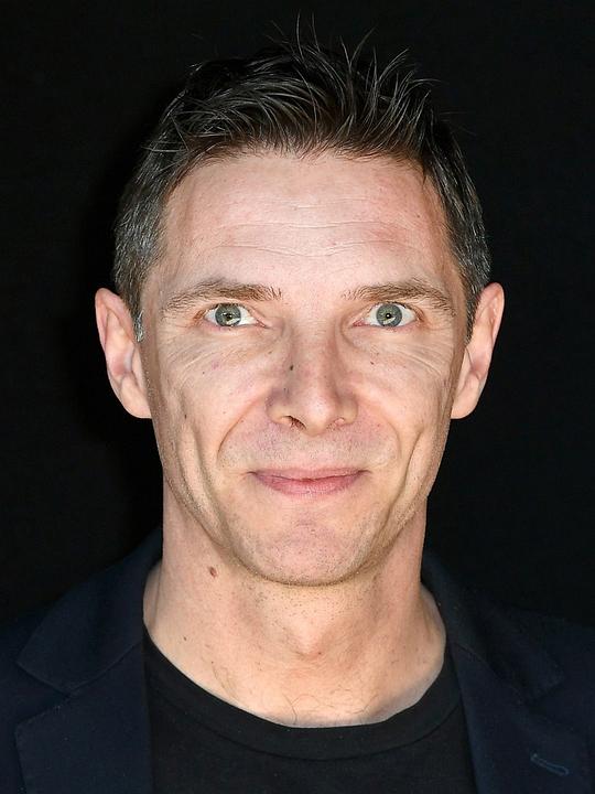 马克斯·马拉泰斯塔 Max Malatesta照片