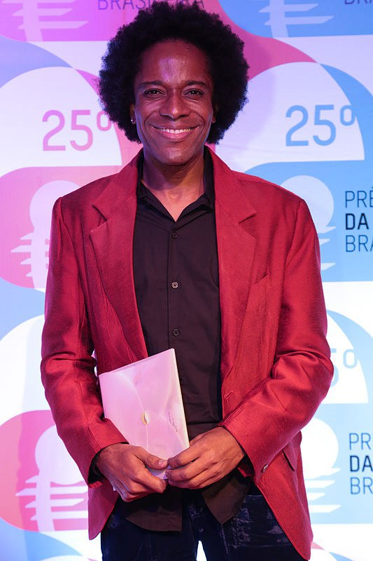 弗拉维奥·保乌拉奇 Flavio Bauraqui照片