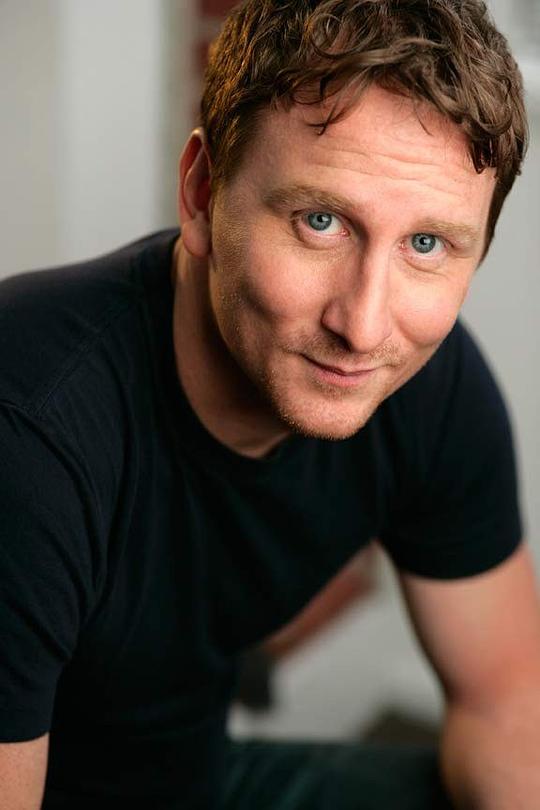 贾斯汀·斯万 Justin Swain照片