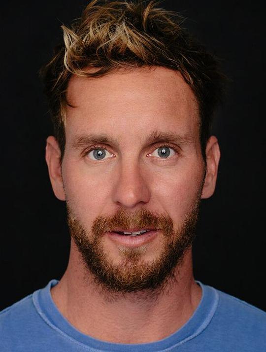 泰勒·尼尔森 Tyler Nilson照片