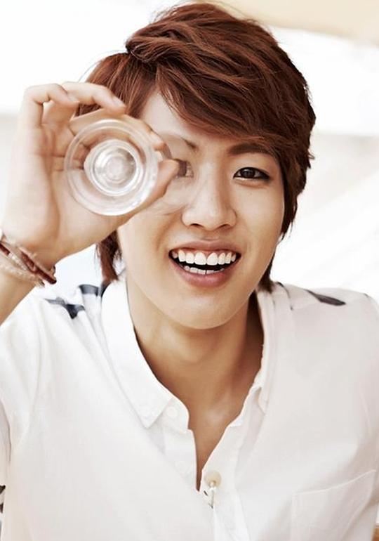 李成烈 Sung-Yeol Lee照片