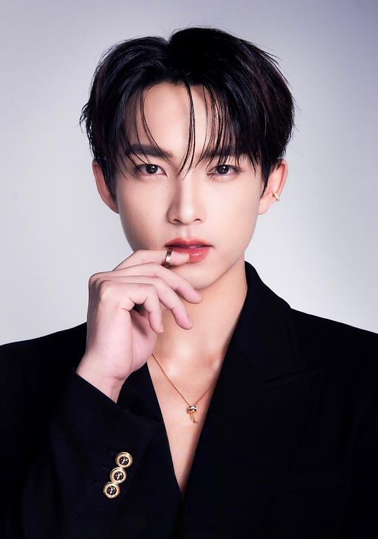 潘塗瑞 Pantach Kankham照片