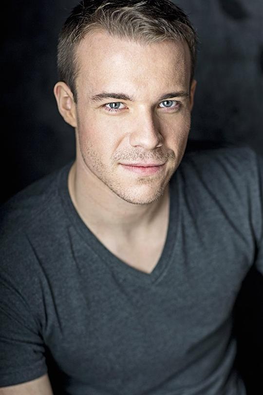 加布里埃尔·C·布朗 Gabriel C. Brown照片