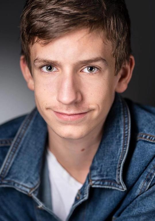 阿德里恩·贝勒梅尔 Adrien Bellemare照片