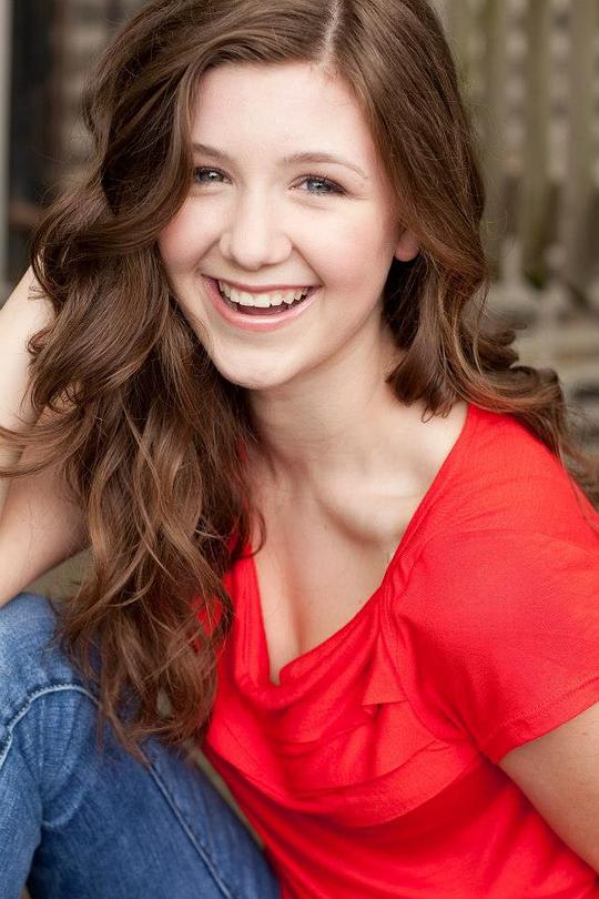 索菲亚·撒高 Sophina Saggau照片