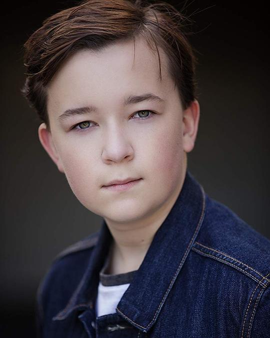 杰克·安德鲁 Jack Andrew照片