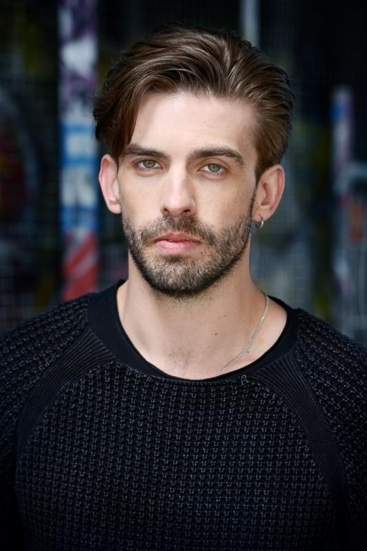 罗斯·克纳汉 Ross Kernahan照片