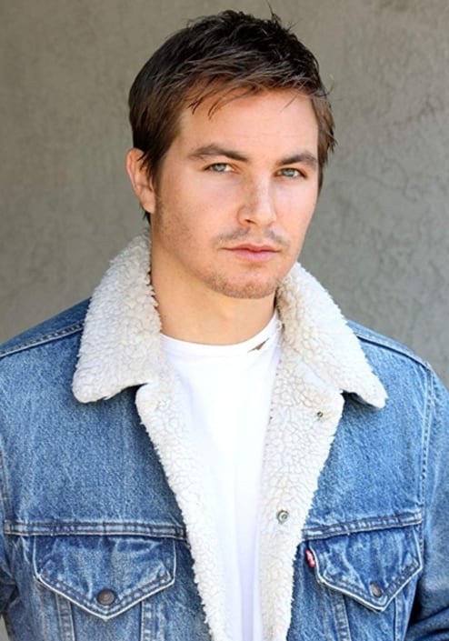 布莱尔·杰辛 Blair Jasin照片