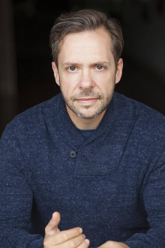 布伦特·吉恩蒂尔 Brett Gentile照片