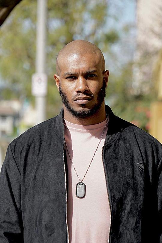 盖伊·费尔南德斯 Guy Fernandez照片