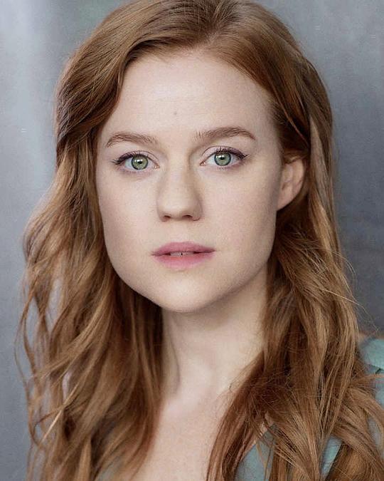 柯斯蒂·马瑟 Kirsty Mather照片