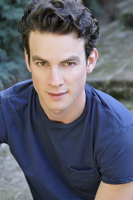 卢克·库克 Luke Cook照片