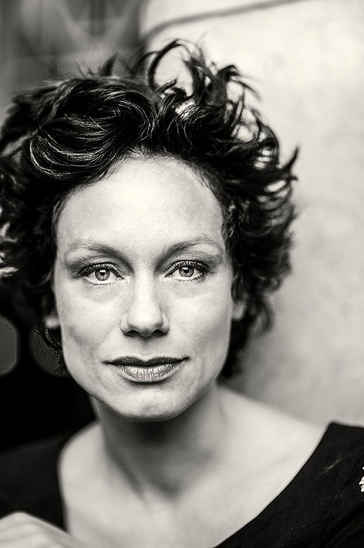 丽贝卡·因德穆 Rebecca Indermaur照片