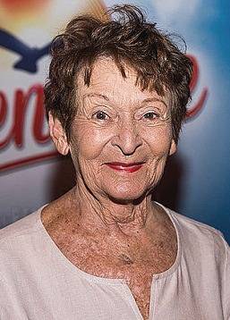 莫妮卡·古布瑟 Monica Gubser照片