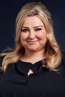 劳拉·穆拉凯 Lara Mulcahy照片